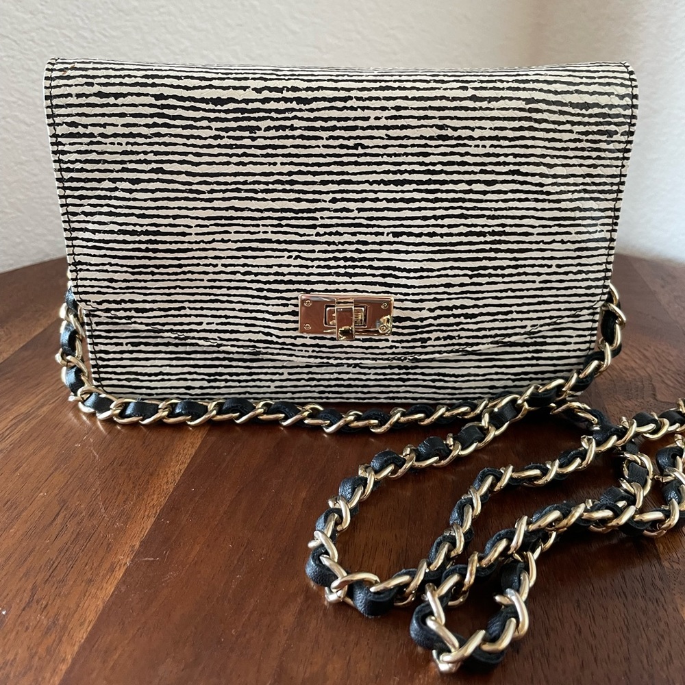 Uterque Mini Crossbody Wallet Purse